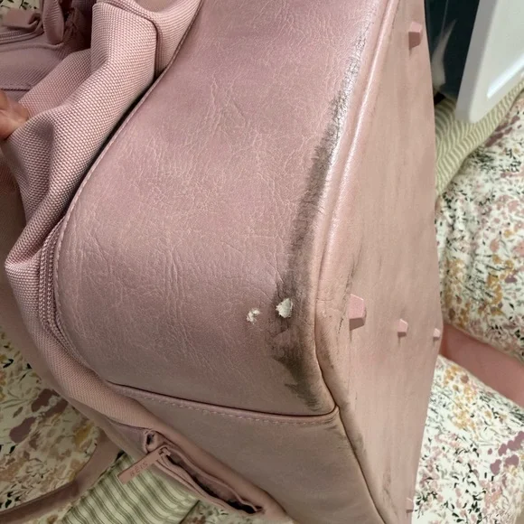 BEIS Weekender in Atlas Pink - Picture 7 of 8